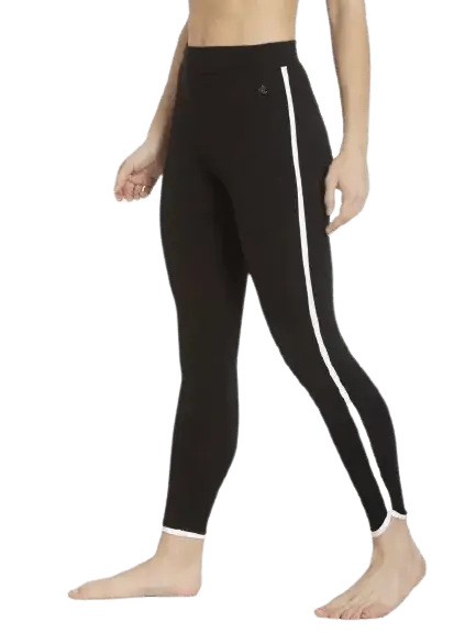 Jockey Thermal Tops : Buy Jockey 2540 Women Microfiber Stretch Fleece  Fabric Thermal Top With Staywarm Technology -black Online | Nykaa Fashion